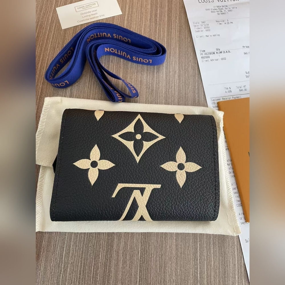 Louis Vuitton Victorine Wallet - Picture 2 of 16